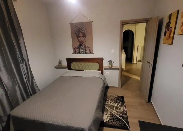 Anna's House *