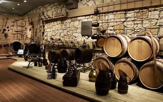 Anna's House Epanomí